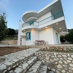 Endless Blue , Dhërmi Albanie